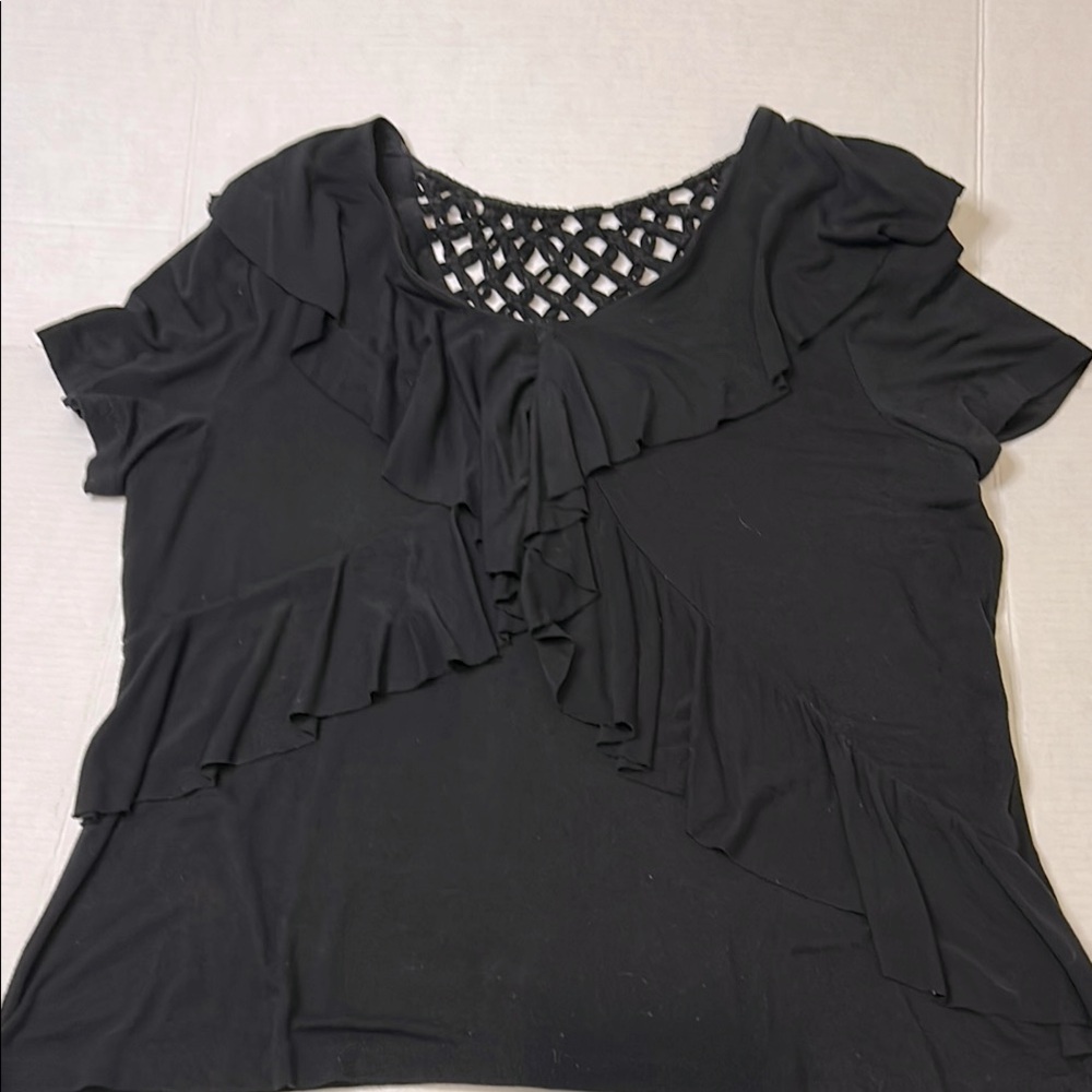 Multiples Sz L Elegant Black Ruffled & crocheted Women's Top. Polyester/Spandex